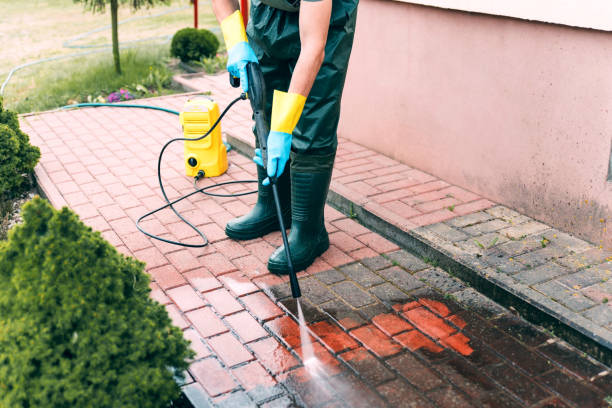 Why Choose Our Certified Pressure Washing Experts for Your Project Needs in New Hope, MN?